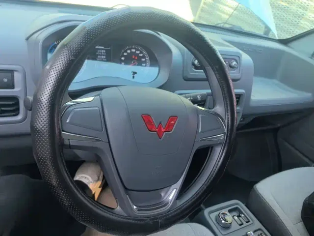 Wuling Yangguang — Фото автомобиля 10