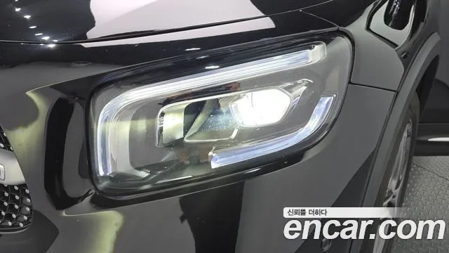 Mercedes-Benz GLB-Class — Фото автомобиля 22