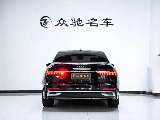 Audi A6L — Фото автомобиля 11