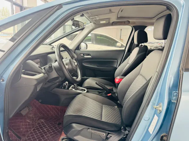 Honda Fit — Фото автомобиля 6