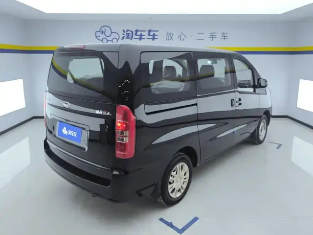 JAC Refine M3 — Фото автомобиля 3