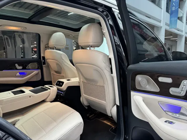 Mercedes-Benz GLE-Class — Фото автомобиля 19