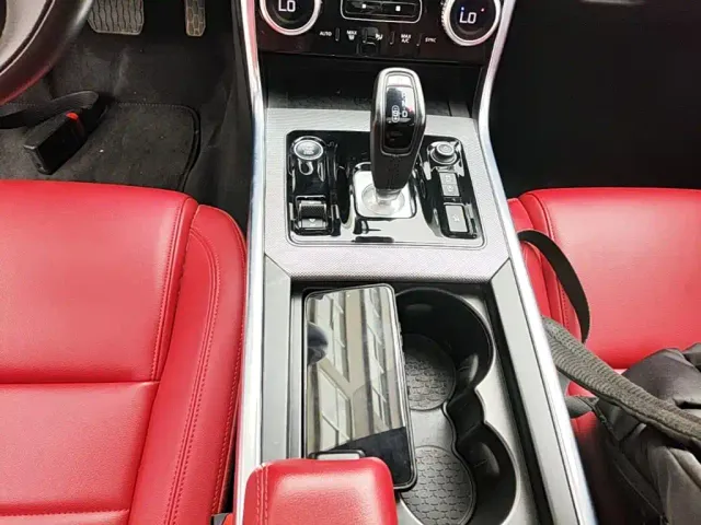 Jaguar XEL — Фото автомобиля 13
