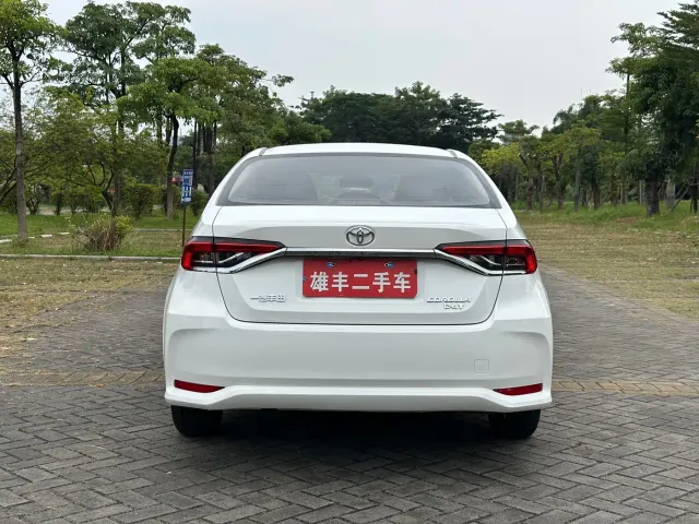 Toyota Corolla — Фото автомобиля 4