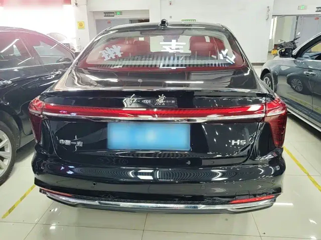 Hongqi H5 — Фото автомобиля 5