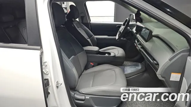 Kia EV3 — Фото автомобиля 10