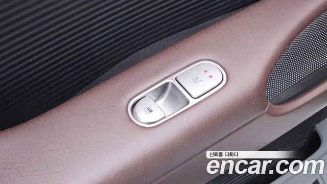Hyundai Ioniq 6 — Фото автомобиля 28