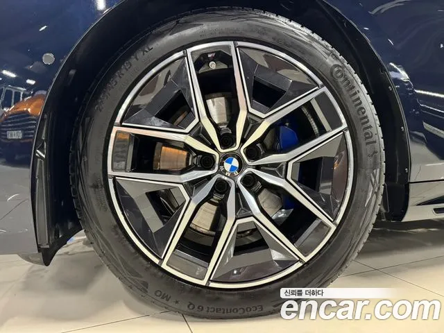 BMW 5-Series 5 серия (G60) 523d xDrive M Sport — Фото автомобиля 14