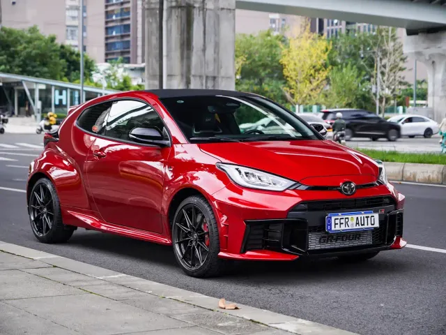 Toyota GR YARIS — Фото автомобиля 15