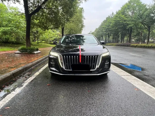 Hongqi H5 — Фото автомобиля 2