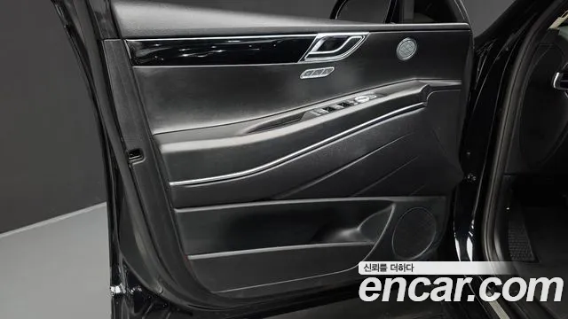 Genesis GV80 — Фото автомобиля 13