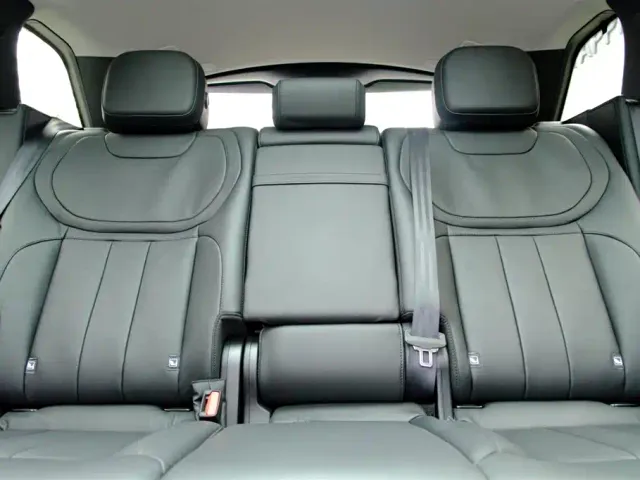Land Rover Range Rover Sport — Фото автомобиля 14
