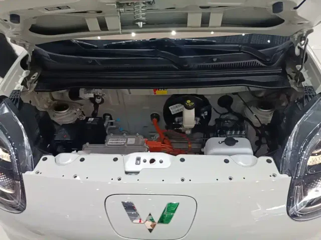 Wuling Hongguang Mini EV — Фото автомобиля 19