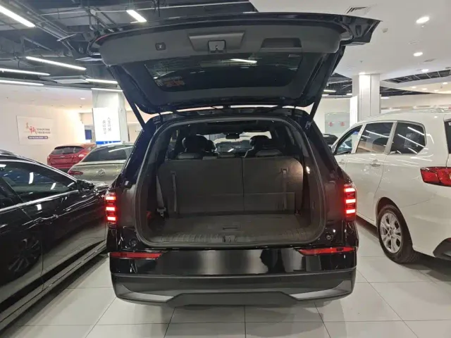Ford Edge — Фото автомобиля 18