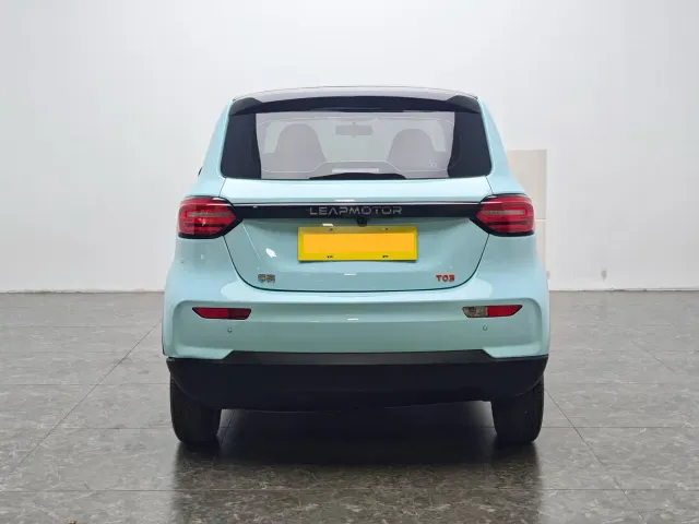 Leapmotor T03 — Фото автомобиля 5
