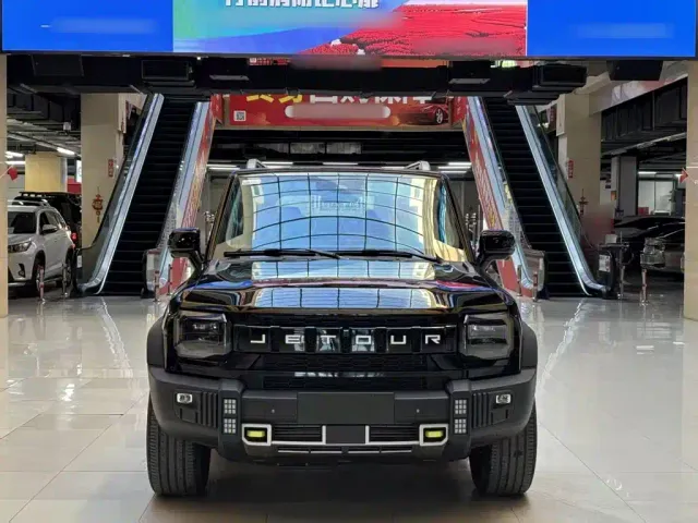 Jetour T2 — Фото автомобиля 2