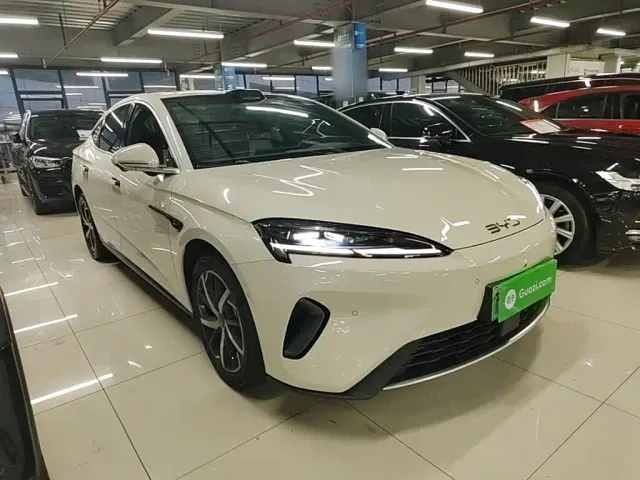 BYD Seal 07 DM-i — Фото автомобиля 3