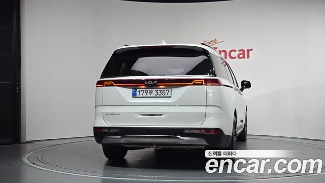 Kia Carnival 4th Gen — Фото автомобиля 4