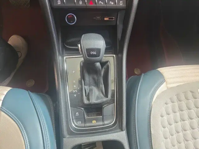 Skoda Karoq — Фото автомобиля 10