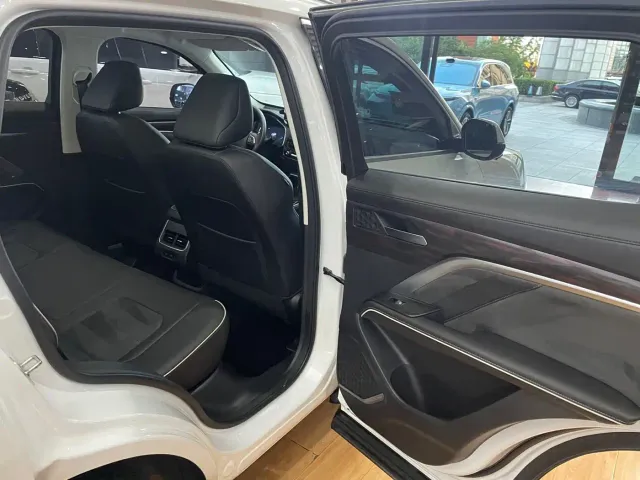 Haval H6 — Фото автомобиля 14