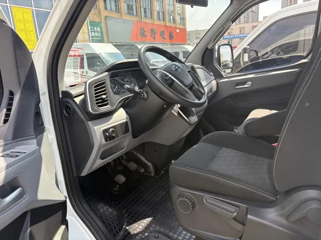 Maxus Xintu V80 — Фото автомобиля 4