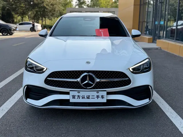 Mercedes-Benz C-Class — Фото автомобиля 2
