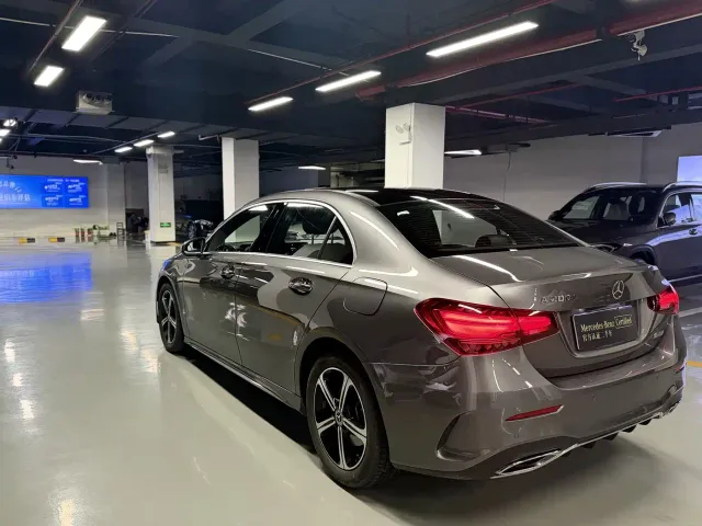 Mercedes-Benz A-Class — Фото автомобиля 6