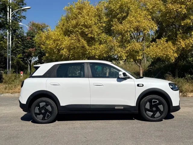 Chery QQ3 EV — Фото автомобиля 7