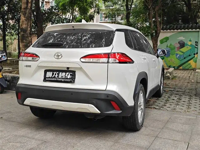 Toyota Corolla Cross — Фото автомобиля 9