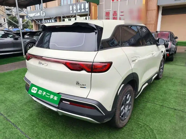 BYD Yuan UP — Фото автомобиля 6