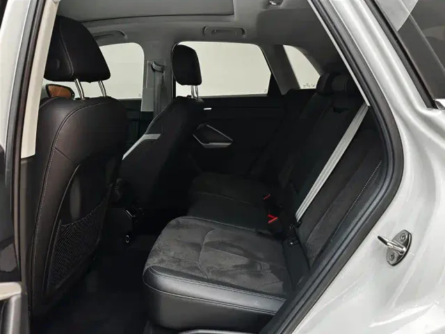 Audi Q3 — Фото автомобиля 22