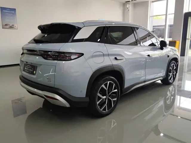 BYD Song L DM-i — Фото автомобиля 4