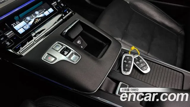 Hyundai Grandeur — Фото автомобиля 9