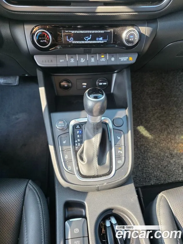 Hyundai Kona Kona (New) — Фото автомобиля 10
