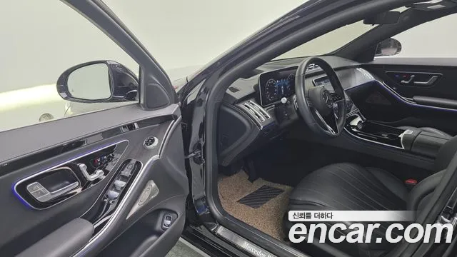Mercedes-Benz S-Class — Фото автомобиля 13