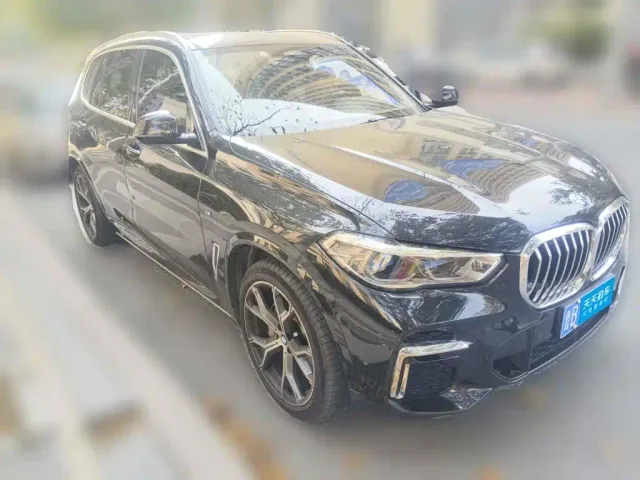BMW X5 — Фото автомобиля 3