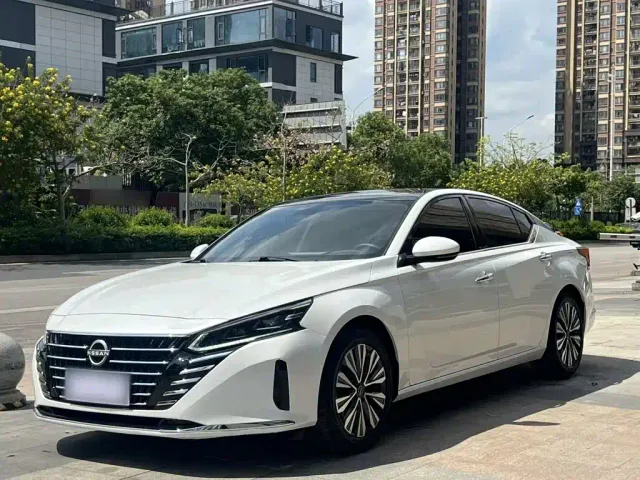 Фотография автомобиля — Nissan Teana