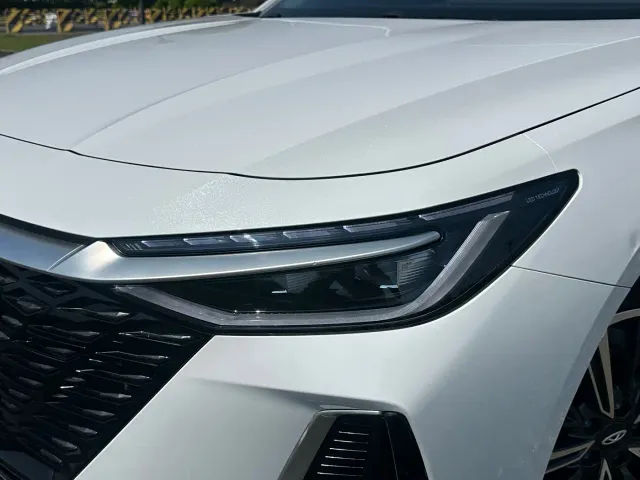 Chery Arrizo 8 — Фото автомобиля 5