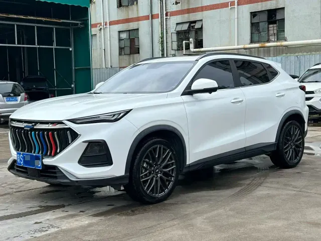 Фотография автомобиля — Changan Oushang X5
