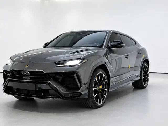 Фотография автомобиля — Lamborghini Urus