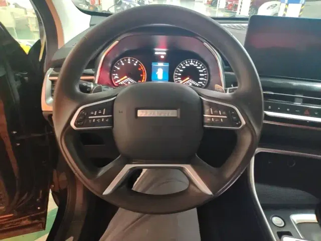 Haval H6 — Фото автомобиля 10