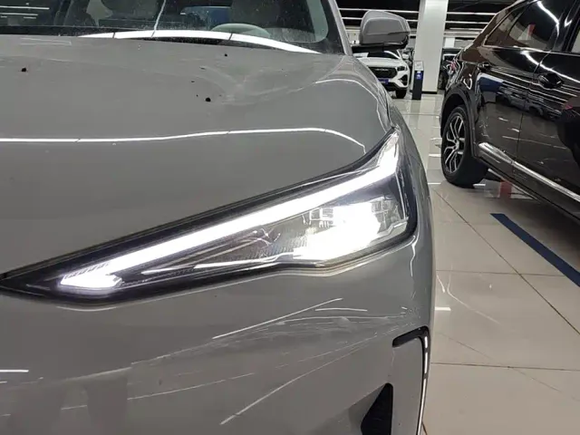 Geely Galaxy E5 — Фото автомобиля 5