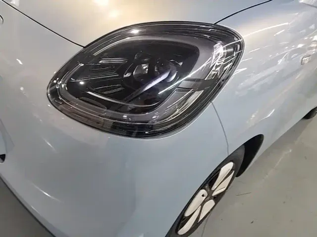 Wuling Hongguang Mini EV — Фото автомобиля 23