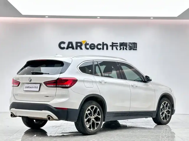 BMW X1 — Фото автомобиля 5