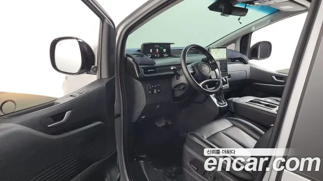 Hyundai Staria Staria 4WD Tourer 9 мест — Фото автомобиля 10