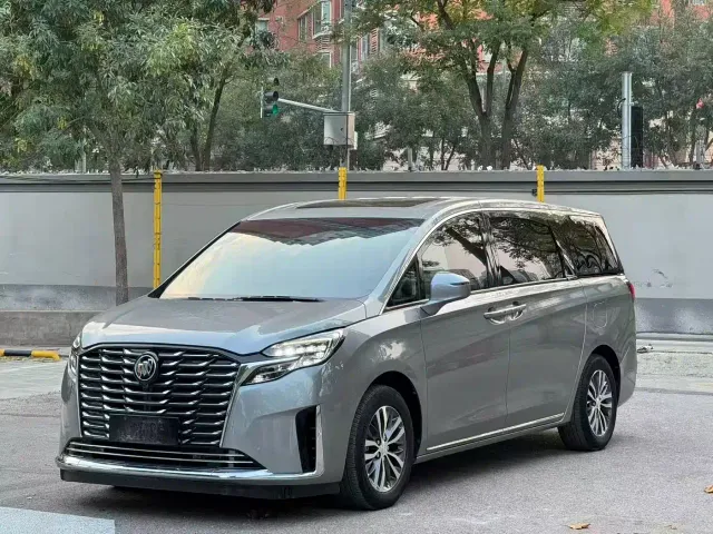 Фотография автомобиля — Buick GL8