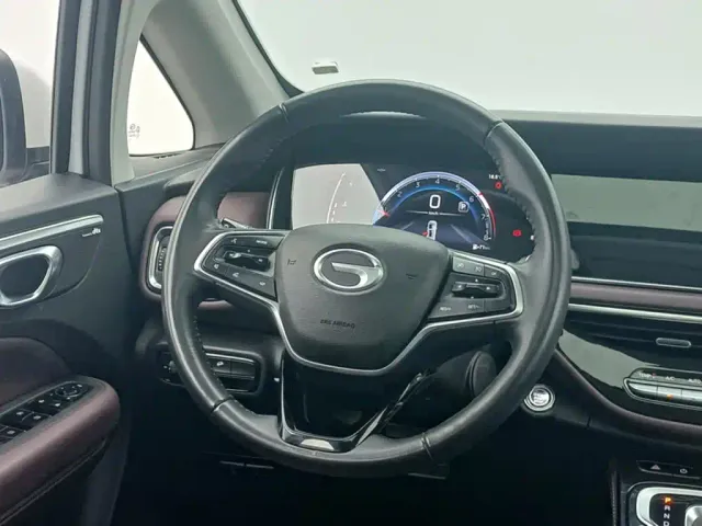 GAC Trumpchi M6 — Фото автомобиля 13