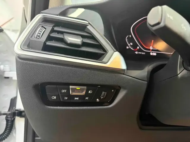 BMW 3 Series — Фото автомобиля 14