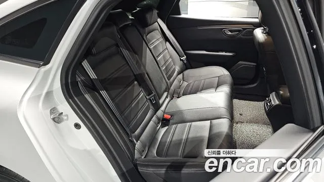 Renault Korea SM6 — Фото автомобиля 17