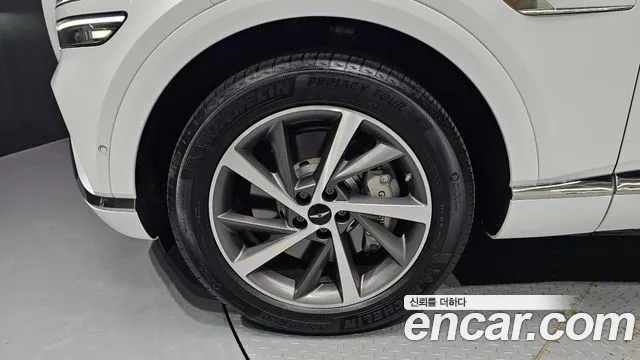 Genesis GV80 — Фото автомобиля 5